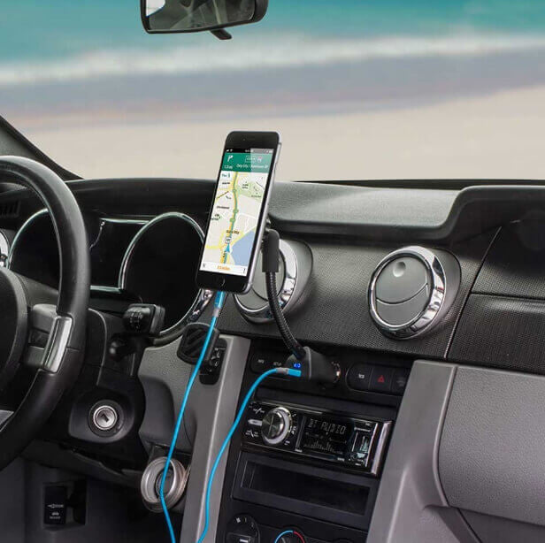 Scosce MAG12V magicMOUNT™ power Magnetic Mount for Mobile Devices.